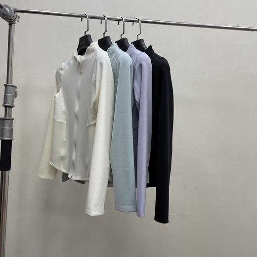 点此购买 迪桑特女士户外运动跑步骑行健身瑜伽薄款针织运动上衣 yh 342122 商品图8