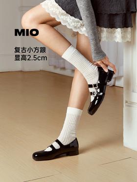 BF楼MIO米奥2026春季新款圆头粗跟甜美风多字式扣带花朵饰扣玛丽珍鞋吊牌价1298 活动价1103