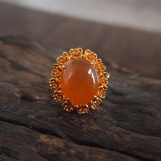 【天然正品】A货翡翠AU750黄金镶天然太阳花造型细腻冰种蛋面黄翡翡翠戒指15.5号（戒圈可改）020326NJ26 商品图4