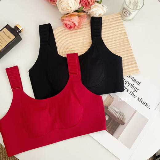 任意提阶梯智能肩带款显小提拉收副乳7档调节肩带固定杯不跑杯不空杯爆款内衣文胸 商品图7