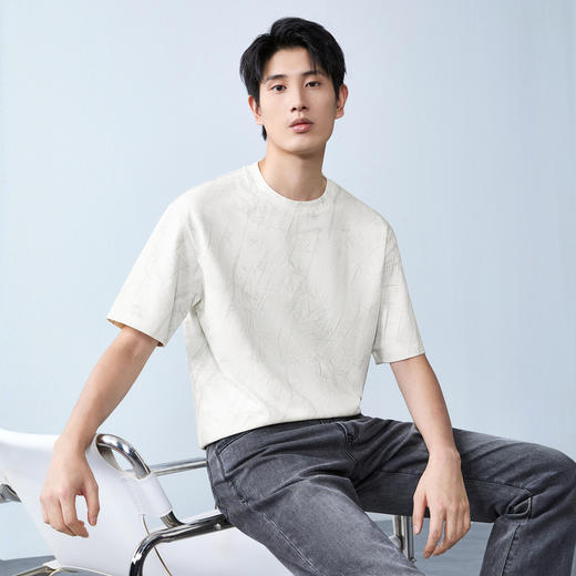 【蜡染T恤】柒牌男装2026夏季圆领宽松国风竹纹印花新疆棉短袖T恤 130T72340 商品图1