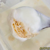 【六层鲜奶皮子酸奶】6层奶皮真厚，奶香浓郁，只选用新鲜、无异味的生牛乳，不添加任何奶粉或复原乳，8斤生牛乳才能熬制出1斤，一口下去，湿润绵软，奶香十足。 商品缩略图4