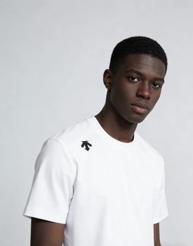 D桑特户外运动休闲压胶短袖T恤