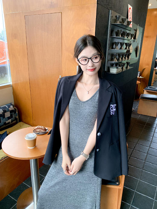 <曾小咸推荐>3.14现货秒杀 ！微信超特价！韩系u领针织背心连衣裙 日常159.99 立减80 秒杀79.99！！ 商品图6