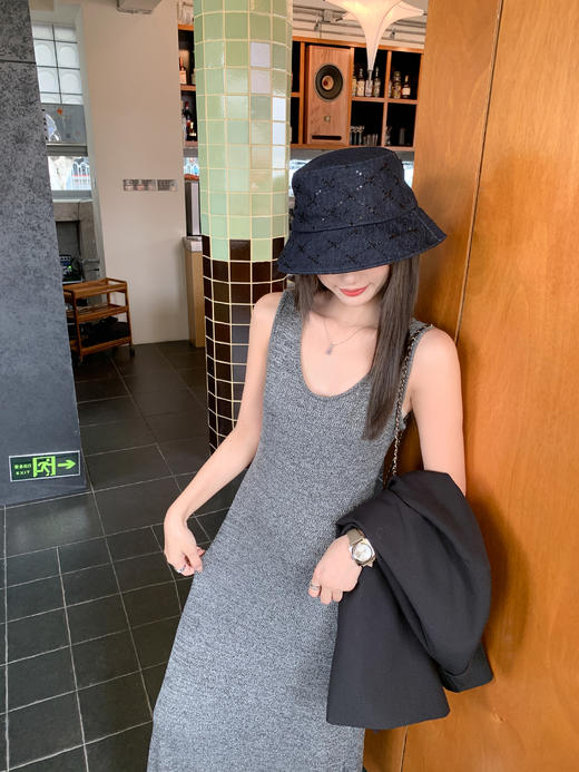 <曾小咸推荐>3.14现货秒杀 ！微信超特价！韩系u领针织背心连衣裙 日常159.99 立减80 秒杀79.99！！ 商品图5