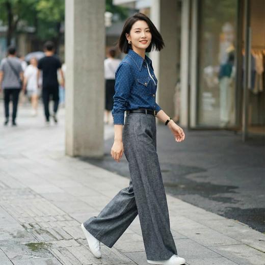 CL设计感三角包侧开叉衬衣 商品图6