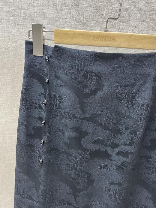 缎面刺绣开衩半裙 商品图1