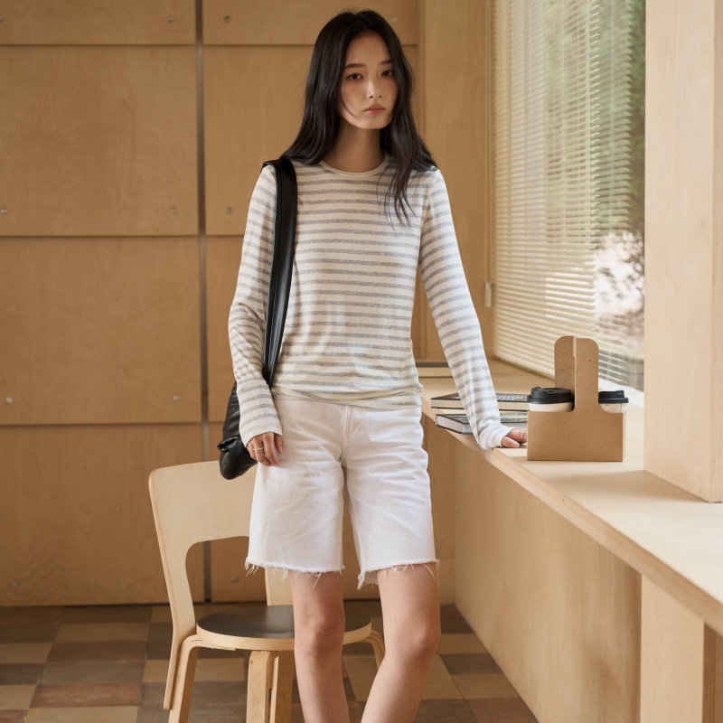 老米优品🎈一件会“呼吸”的天丝长袖，轻薄软糯，好品质基础款！《 蚕丝羊毛圆领T》美利奴羊毛+兰精天丝+桑蚕丝 韩系针缝工艺 温润细腻 超有质感！