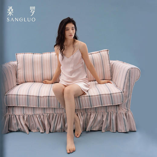 【百搭好穿Slip 】桑罗睡衣带胸垫简约打底内搭吊带裙睡袍 商品图0