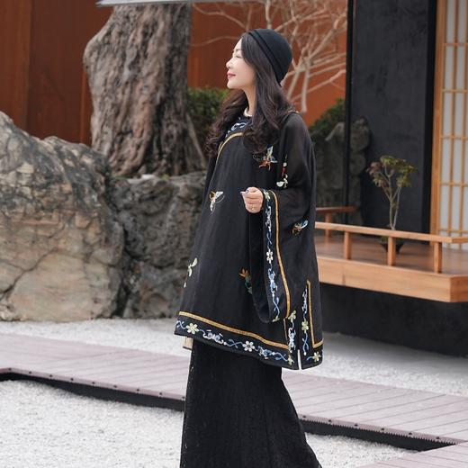 【林栖设计小店】月夜清影|黑色复古绣花2026夏新款衬衣改良氅衣1962079 商品图4