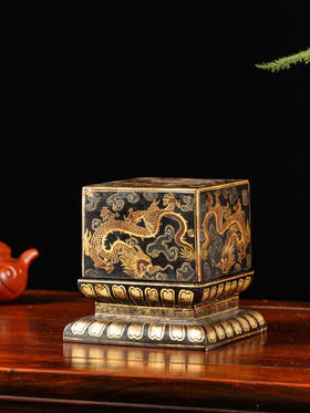 民国	大漆描金云龙纹印盒