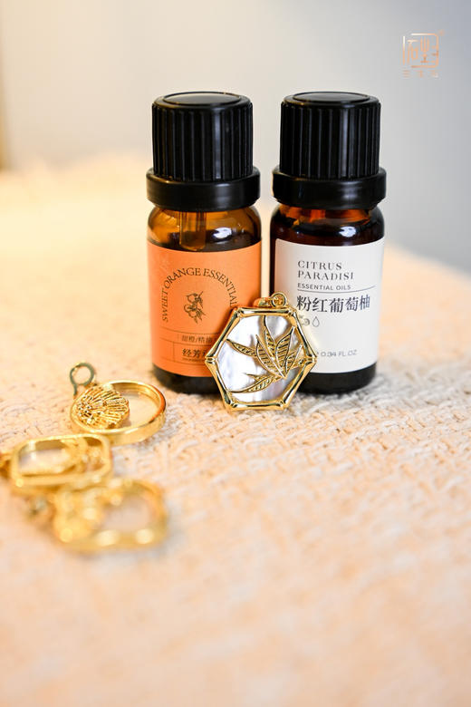 春日绽放 | 三生石正念 梅兰竹菊贝母“万能扣”吊坠 舒缓精油套装福利 商品图8