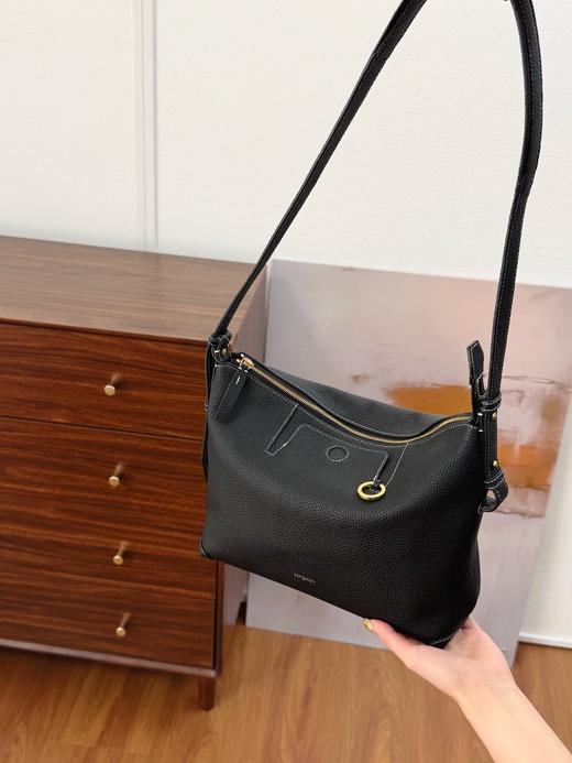 一店k （随单出的货！客供皮料+辅料！）你们闭眼留就行了！皮料饱满触感好有弹性光泽质感一眼就是好皮料！那个细致质感你们收到就知道了！质感无敌好！循迹系列mini保龄球包 /浅行hobo单肩包 商品图6