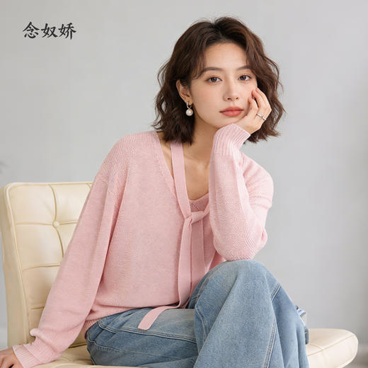 【商场同款】CNK6346 “ 飘带V领毛衫 ”天然亚麻材质 干爽舒适 宽松版型舒适自在 商品图8