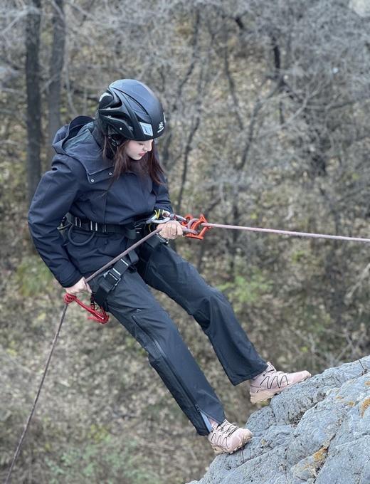 一店k （硬货！可扫码！）Filter-Tec 2L科技面料！春天味道的冲锋衣！防风防水透湿！户外是我们的舒适区！轻装徒步！石头家情侣鲁朗连帽冲锋衣 商品图14