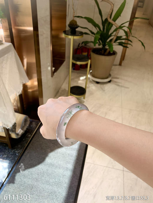 高冰种飘花手镯【6111303】圈口55.3~具体价格微信咨询 商品图3