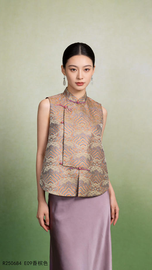 R250684马甲 商品图0