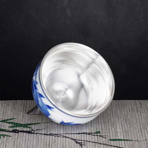 子佩集S990【桃之夭夭】摆件【QF003】纯银茶具青花桃枝茶杯纯银内胆景德镇手绘2508 商品图2