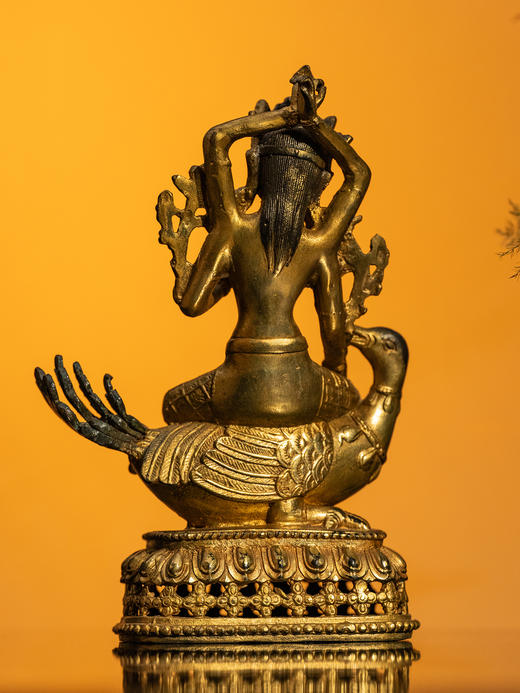 清	铜鎏金佛母大孔雀明王像 商品图3