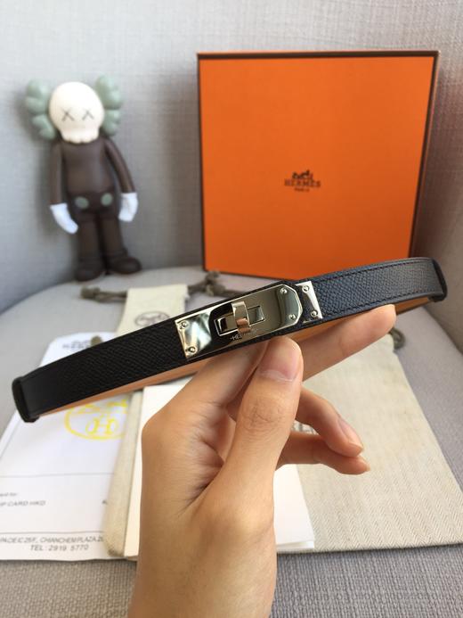 爱马仕  H式腰带百搭大衣配裙子连衣裙收腰细款凯利西装潮 皮带/掌纹纹/搭配经典旋转扣腰带 商品图12
