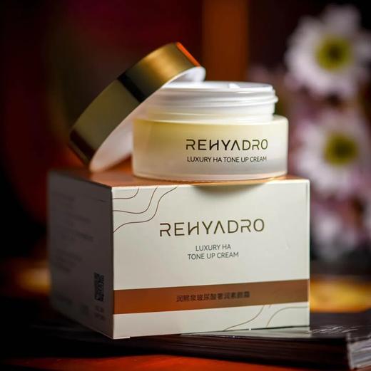 华熙生物润熙泉玻尿酸奢润素颜霜， 1瓶=妆前乳+底妆+面霜（效期到2026.12-2027.2月之间） 商品图11