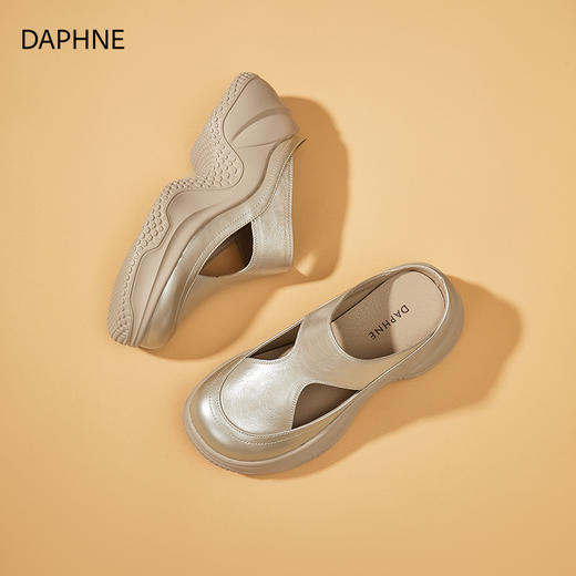 达芙妮厚底包头拖鞋女款2026新款夏季懒人 穆勒半拖鞋镂空沙滩凉鞋2501259 商品图4