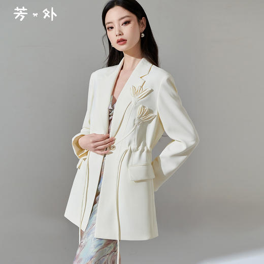 芳外优雅设计感立体花西装轻奢减龄显瘦外套女8T24AW0134 商品图0