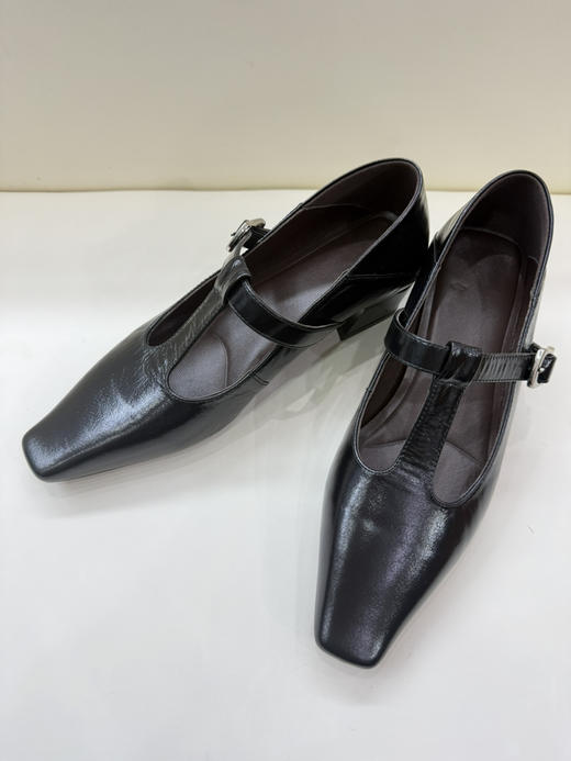 胎牛皮中跟鞋 商品图0