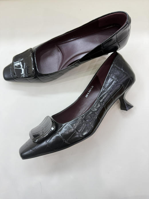 胎牛皮通勤单鞋 商品图3