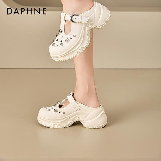 达芙妮厚底洞洞鞋女款2025夏季新款外穿小个子增高凉鞋包头半拖鞋2503026 商品图3