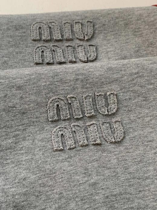 【xjwm1】早春新款女士时尚撞色复古贴布徽长袖T恤！！ 商品图3