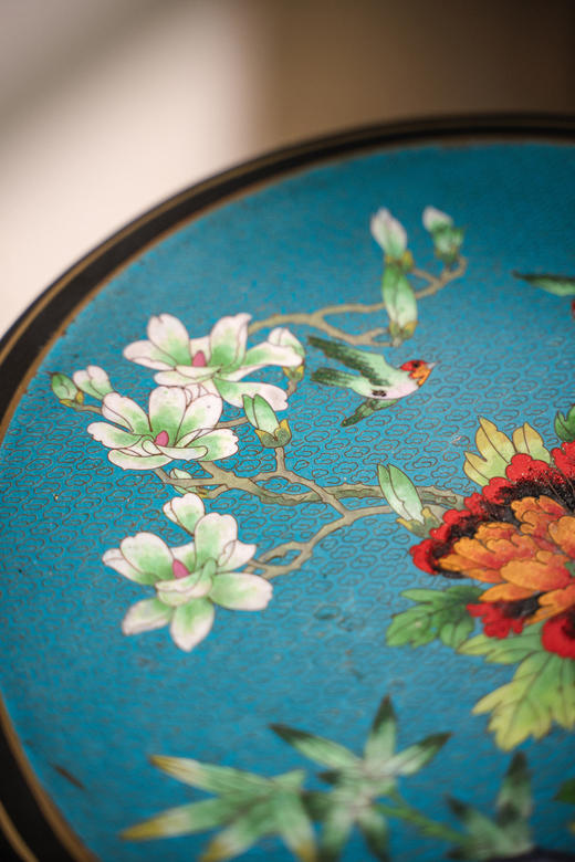 独角鹿西洋古董20世纪中国创汇时期出品东方主义木雕镶嵌花开富贵主题掐丝珐琅面花几 商品图7