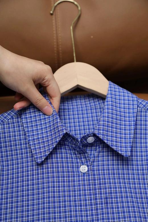 【服饰/饰品】miu系经典格纹全棉衬衫 C2288020 商品图9