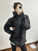 【体验无断层】ARC'TERYX始祖鸟 阿尔法SV8硬壳冲锋衣 真正的户外铠甲，从不妥协。这款始祖鸟硬壳冲锋衣，以专业标准重构防护边界，为每一次山野探索保驾护航。户外机能风和都市风格的完美标杆就是它！ 商品缩略图1