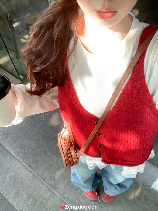 <曾小咸推荐>3.16现货秒杀 ！微信超特价！韩系蕾丝下摆t恤 日常159.99 立减80 秒杀79.99！红色马甲 秒杀59.99！加绒牛仔裤 秒杀99.99！ 商品图6