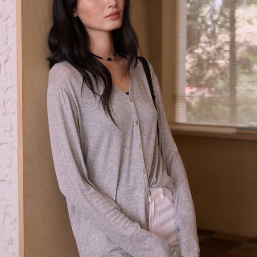 下单7-10天发货！SPLELED 蚕丝羊毛零感开衫 9786 美利奴羊毛+兰精天丝+桑蚕丝 原始质感 清爽透气有垂感 商品图2