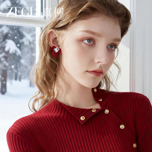 ZEGL新年系列红丝绒花朵耳钉女S925银针精致耳环高级气质红色耳饰 商品图4