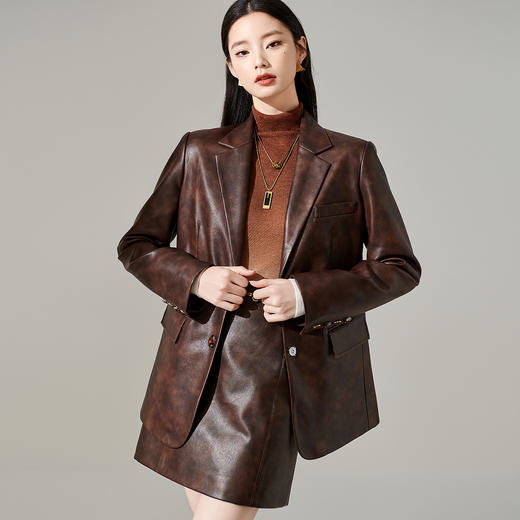 芳外新款美拉德PU皮革西装摩登复古高级感皮革外套女8I23DW1564 商品图1