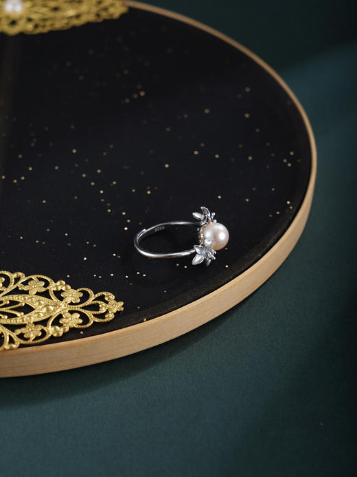 子佩集【浓情花语】银S925珍珠惜王妃戒指【R1808】双色百合花2602 商品图5