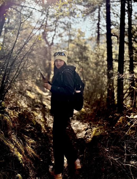 一店k （硬货！可扫码！）Filter-Tec 2L科技面料！春天味道的冲锋衣！防风防水透湿！户外是我们的舒适区！轻装徒步！石头家情侣鲁朗连帽冲锋衣 商品图13