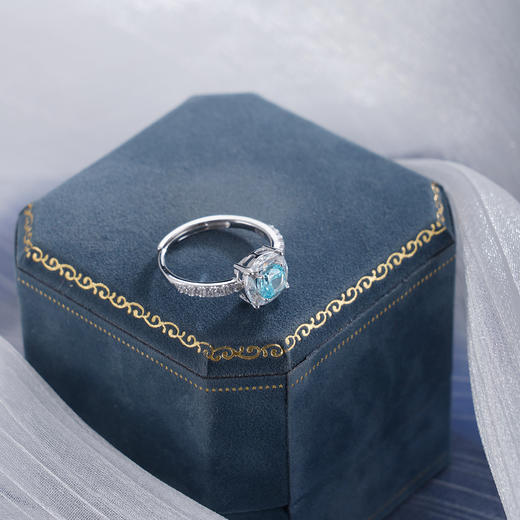 子佩集【冰糖海岸】S925银戒指【YJ-0343104】时尚蓝锆石方块2509 商品图1