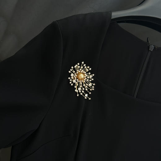 衣襟上的小太阳，是金珠给的高级感 商品图4