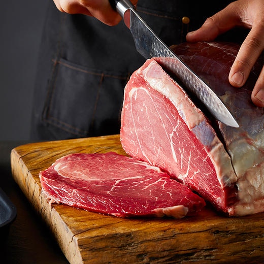 【冷冻】新疆国产天莱香牛有机精选牛腿肉谷饲500g*3袋 商品图0