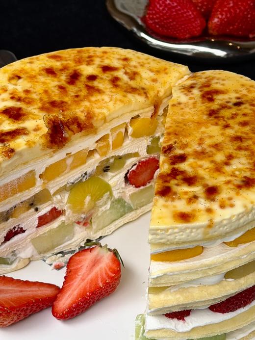 【🆕春日新品】烤布蕾缤纷鲜果千层蛋糕 商品图2