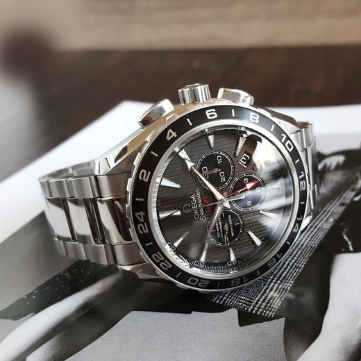 【95新】OMEGA欧米茄231.10.44.52.06.001自动机械日期显示、双时区显示、计时44MM（男款）海马系列精钢/单向旋转刻度表圈050326TJ32 商品图4