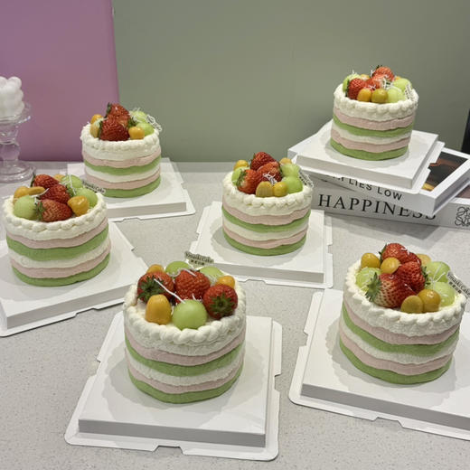 4寸油画玲珑蛋糕（冷萃酸奶奶油） 商品图0