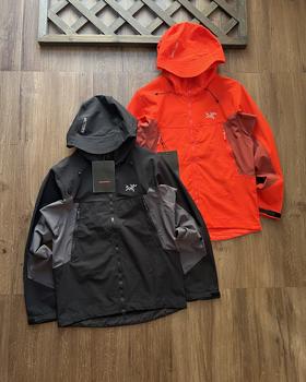 点此购买 始祖鸟ARC春秋季男女款SERRATUS登山攀岩HOODY软壳衣 xj 342203