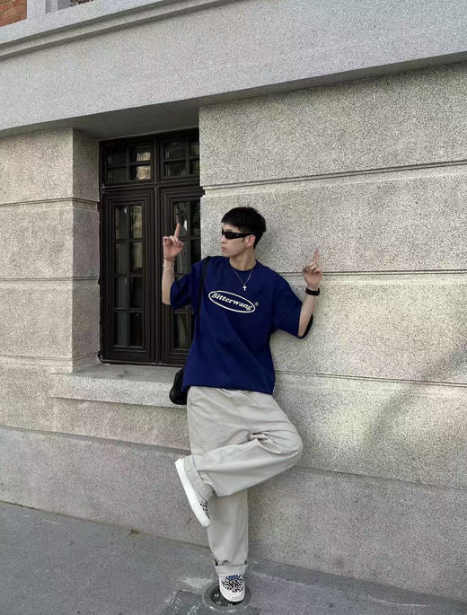 敲高性价比！颜色敲好看的字母印花短袖T恤  情侣款！ 商品图6