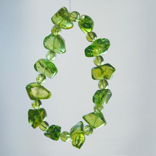 橄榄石手链 | 貔恘形状&不规则形状原石 水晶饰品 月下世界「下单请备注手围、下单后72小时内发货」 商品图0