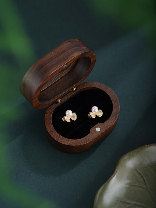 子佩集【小回旋曲】银S925珍珠惜王妃耳钉【E4976】双色蝴蝶结2602 商品图4